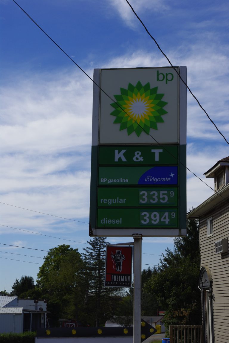 K & T Truck Stop