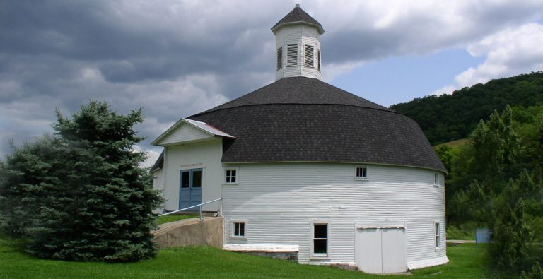 Hamilton Round Barn