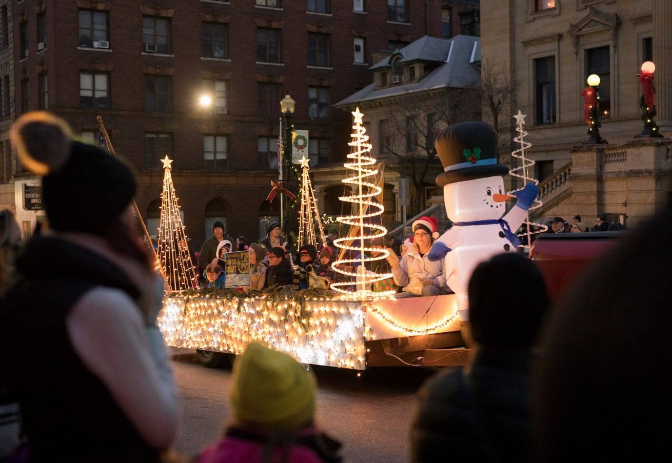 Your Ultimate Guide to Christmas in Marion County