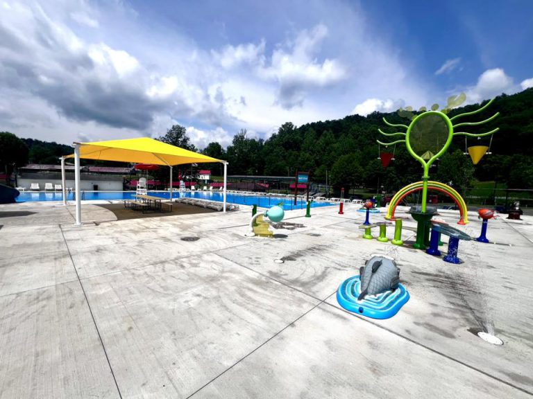 Mannington Pool